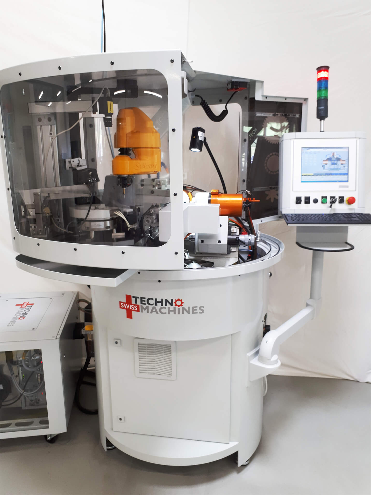 7 axes CNC